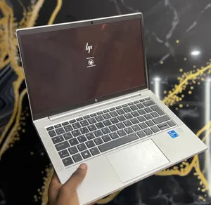 New Laptop HP EliteBook 830 16GB Intel Core i5 SSD 512GB