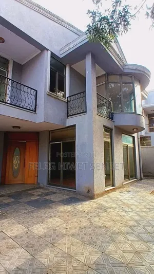 Furnished 6bdrm Villa in አአ, Bole for sale
