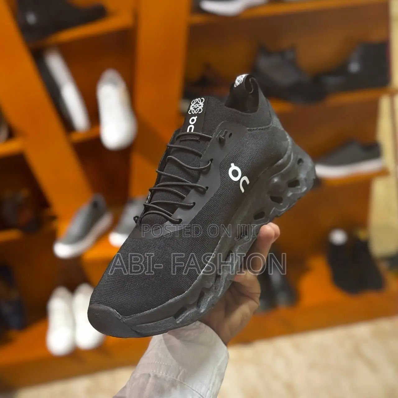 On Cloudtilt X Loewe All Black | New Arrival