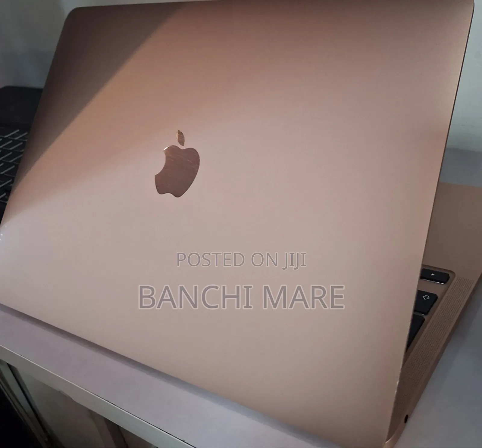 New Laptop Apple MacBook Air 2020 8GB Intel Core i5 SSD 256GB