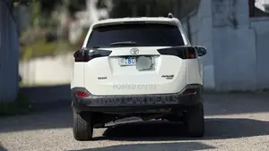 Toyota RAV4 2013 White