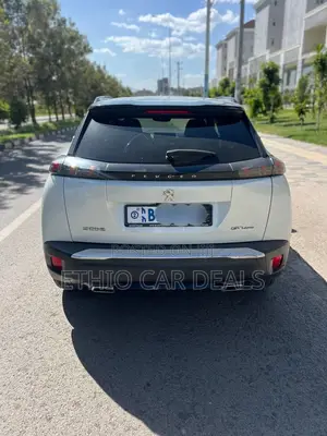 Peugeot 2008 2021 White