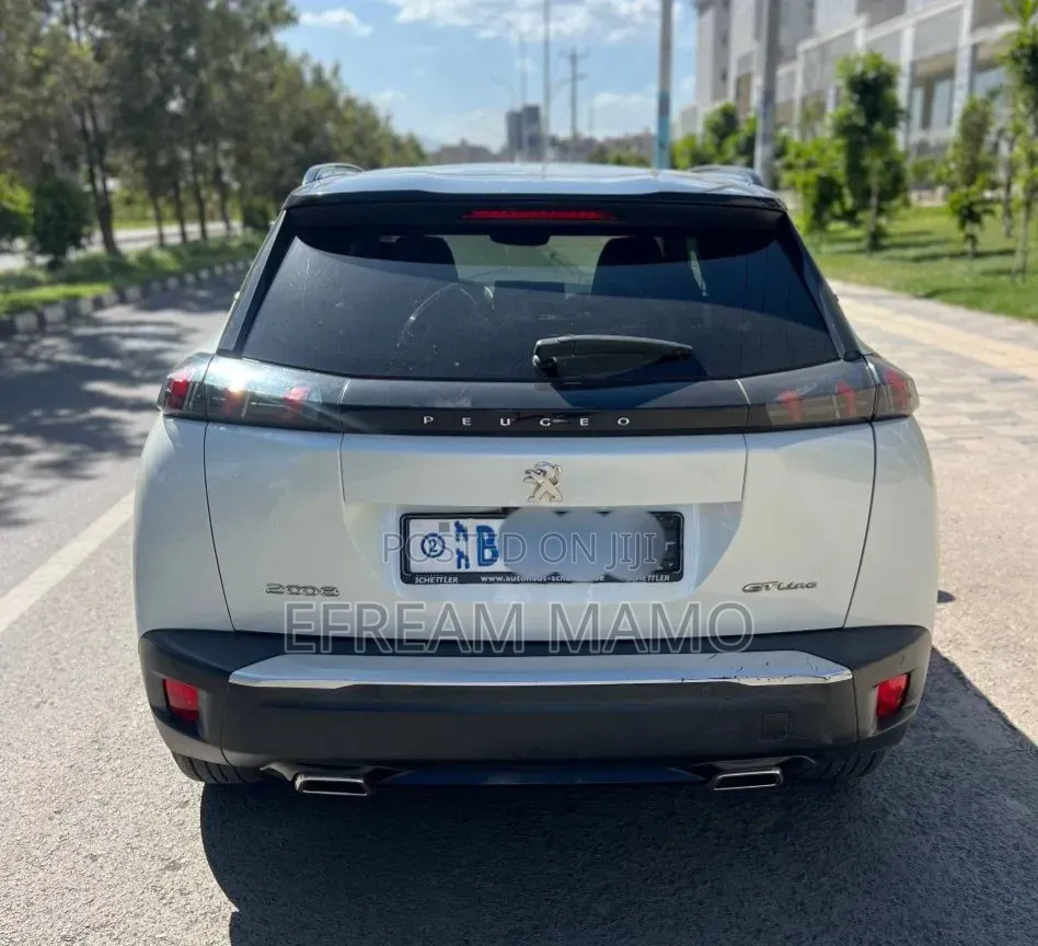 Peugeot 2008 2021