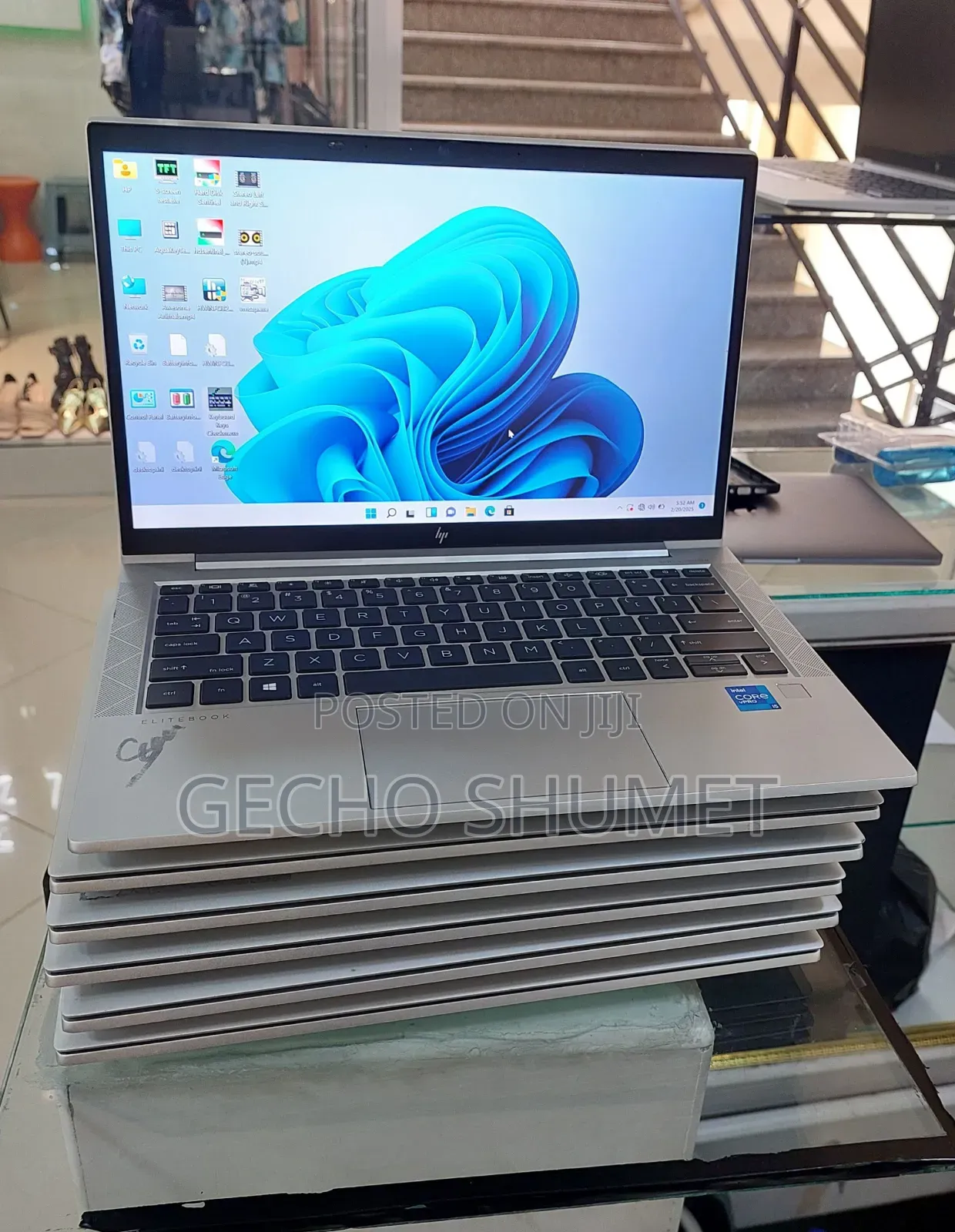 New Laptop HP EliteBook 830 G8 16GB Intel Core i5 SSD 512GB