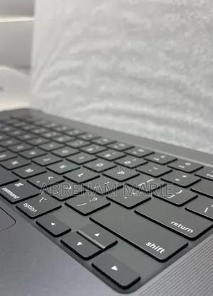 New Laptop Apple MacBook Pro 2024 M4 Max 48GB Apple M4 Max SSD 2T