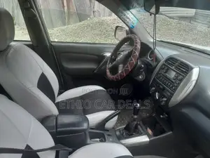 Toyota RAV4 2005 Silver