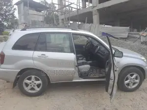 Toyota RAV4 2005 Silver