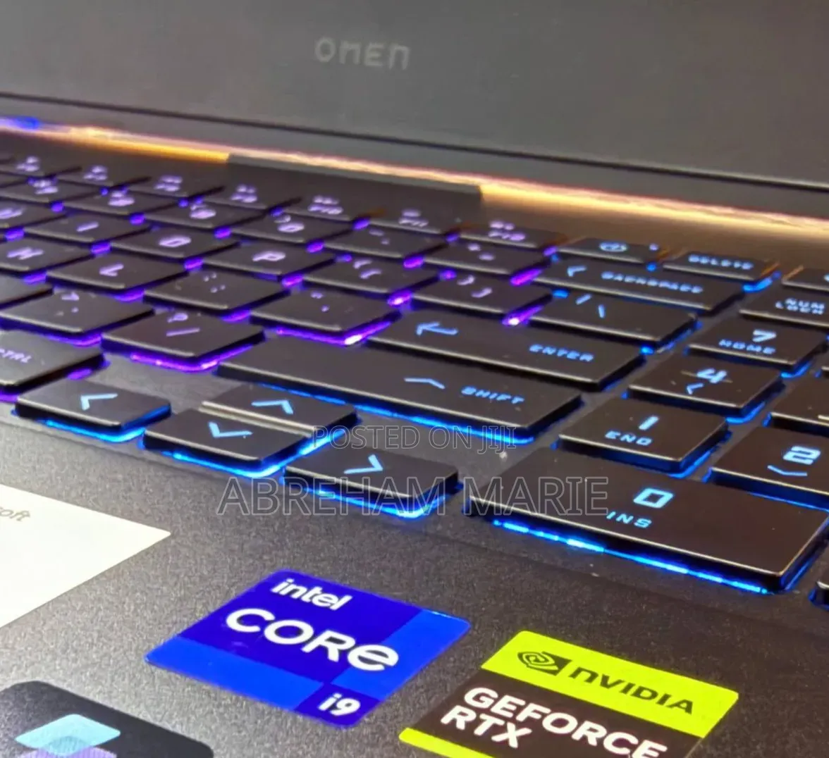 New Laptop HP Omen 16 16GB Intel Core i9 SSD 512GB