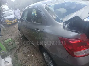 Suzuki Dzire 2023 Silver
