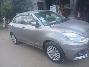 Suzuki Dzire 2023 Silver