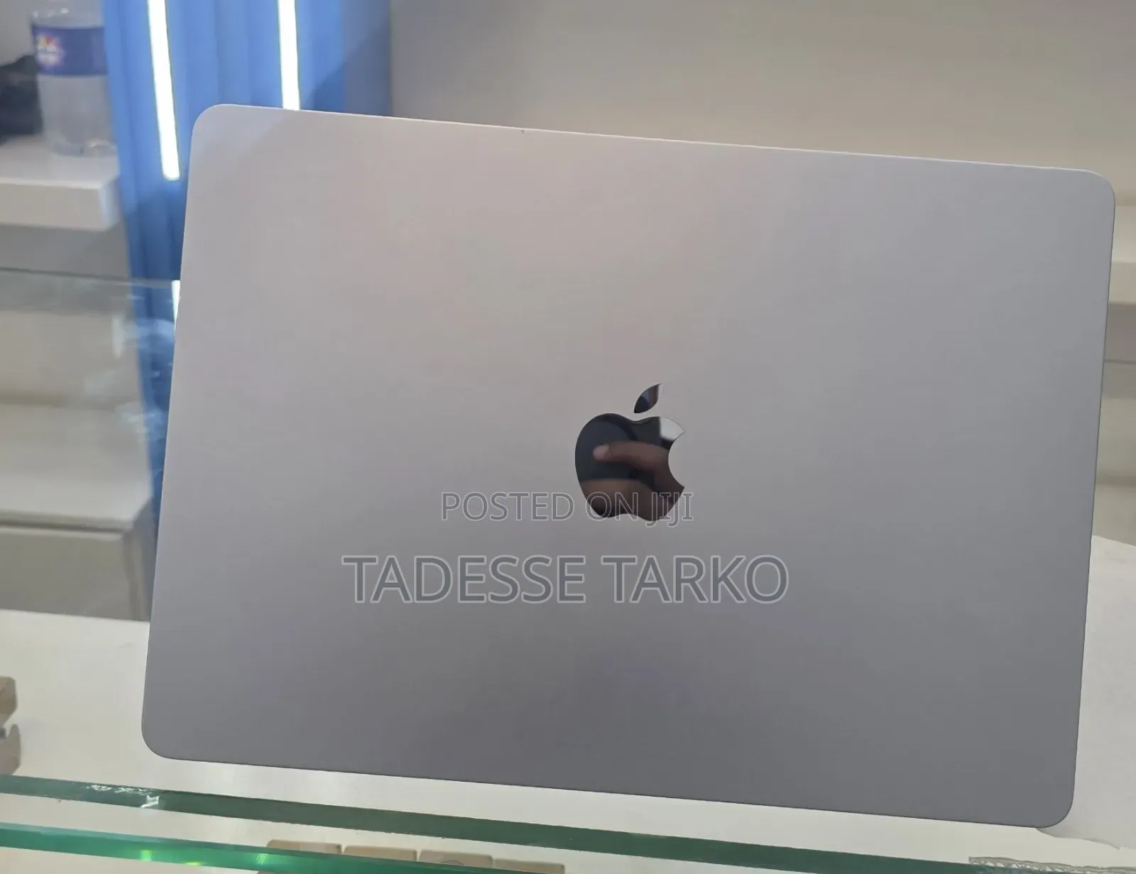 New Laptop Apple MacBook Air 2025 M4 16GB SSD 512GB