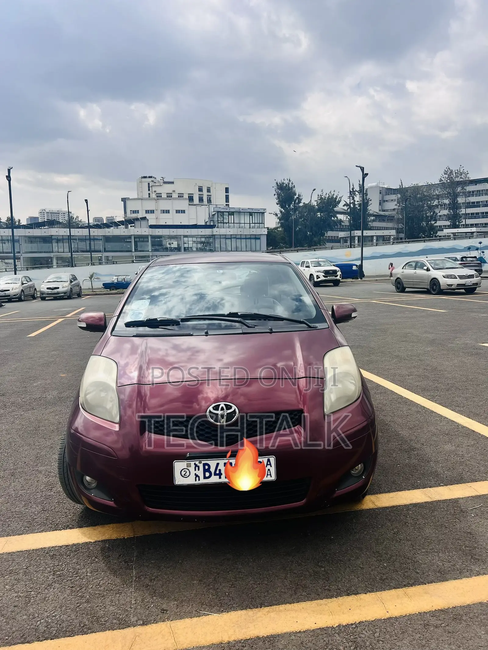 Toyota Yaris 2010 Burgundy