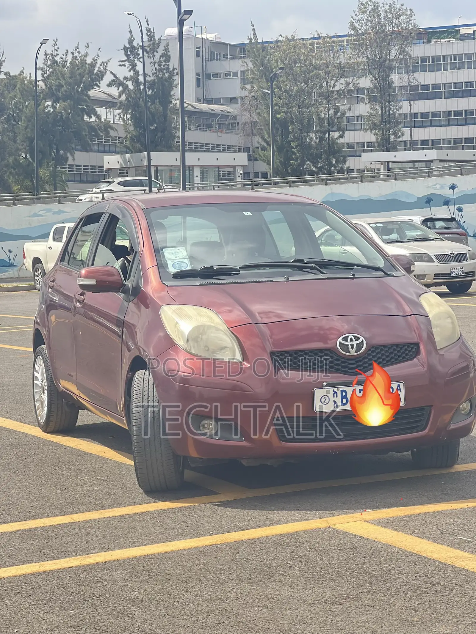 Toyota Yaris 2010 Burgundy