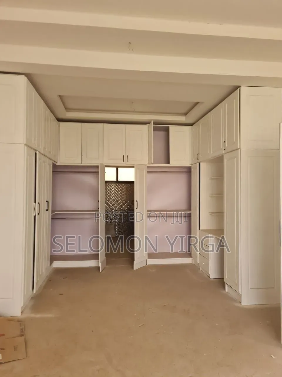 9bdrm House in Adis Ababa, Bole for sale
