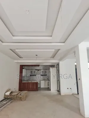 9bdrm House in Adis Ababa, Bole for sale