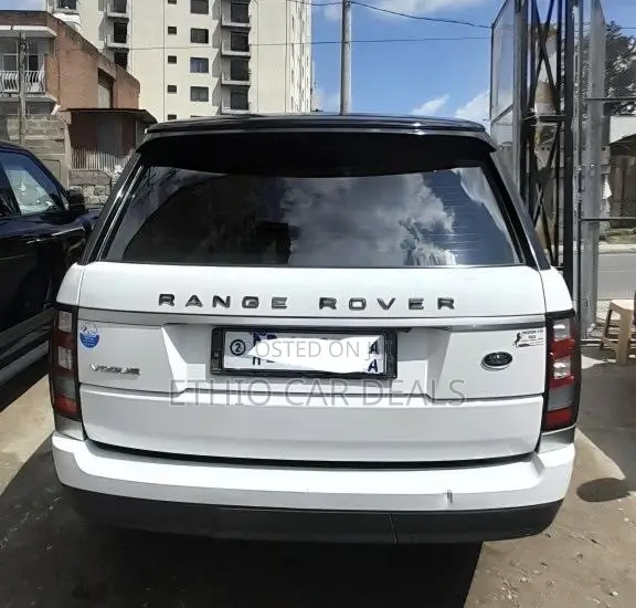 Land Rover Range Rover Vogue 2019 White