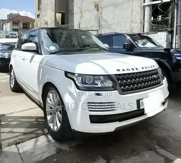 Land Rover Range Rover Vogue 2019 White