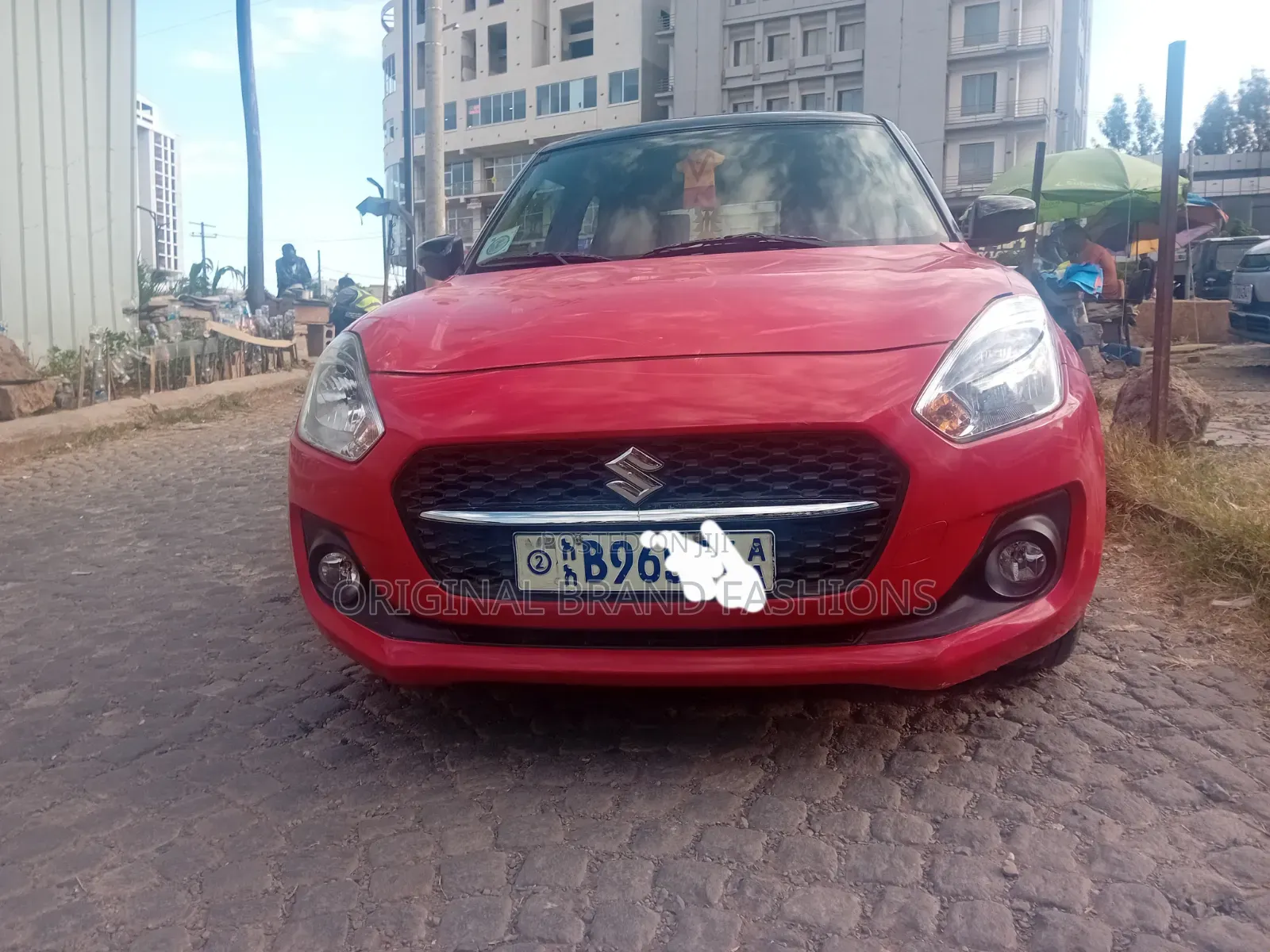 Suzuki Swift 2022 Red