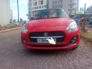 Suzuki Swift 2022 Red