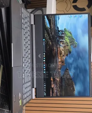 New Laptop HP 16GB AMD Ryzen 7 SSD 512GB