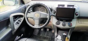 Toyota RAV4 2007 Gold