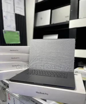 New Laptop Apple MacBook Pro 2024 M4 Max 48GB Apple M4 Max SSD 2T