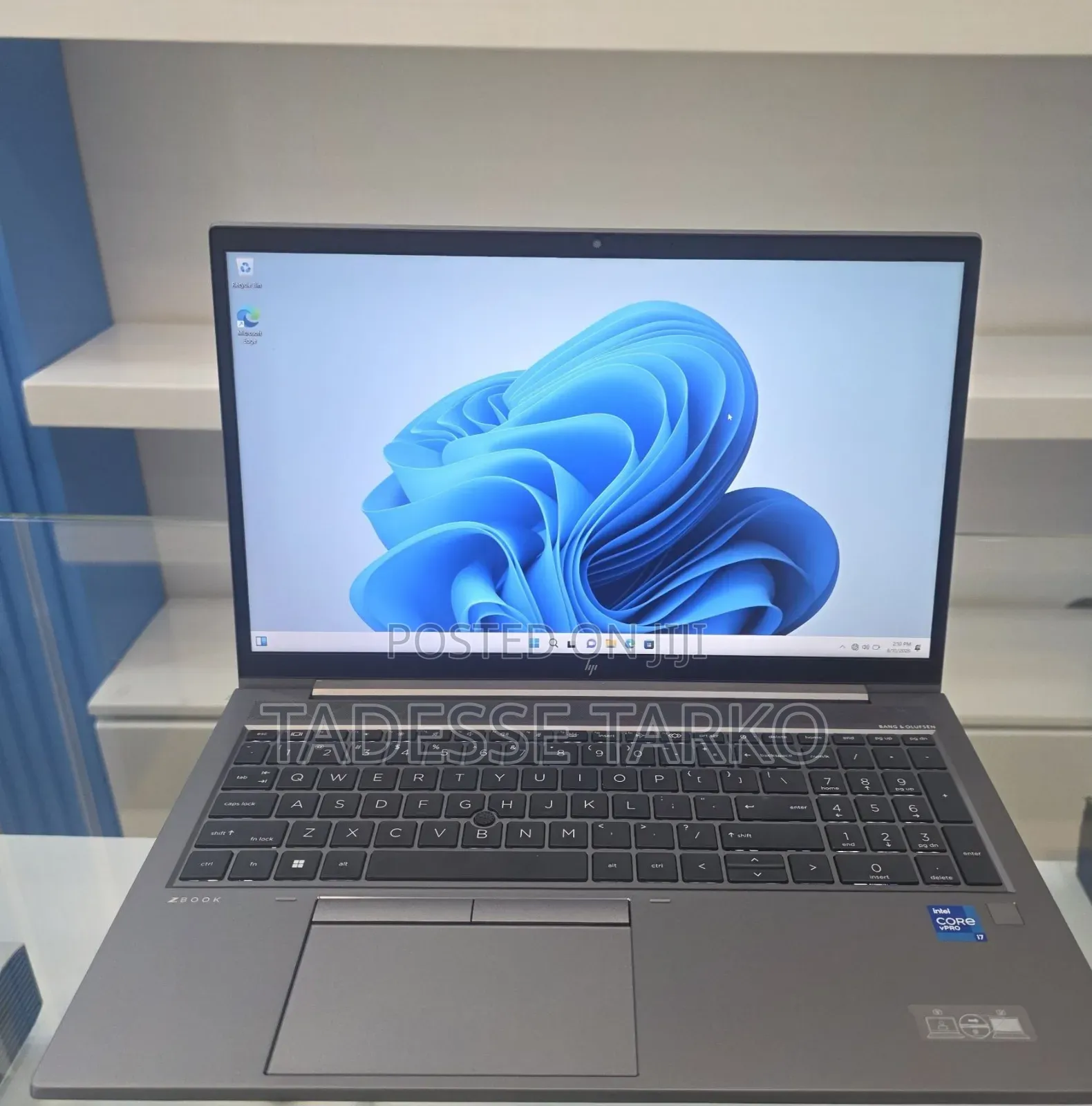 New Laptop HP 16GB Intel Core i7 SSD 512GB