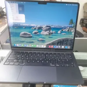 New Laptop Apple MacBook Pro 2023 M3 24GB Apple M3 SSD 512GB