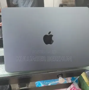 New Laptop Apple MacBook Pro 2023 M3 24GB Apple M3 SSD 512GB