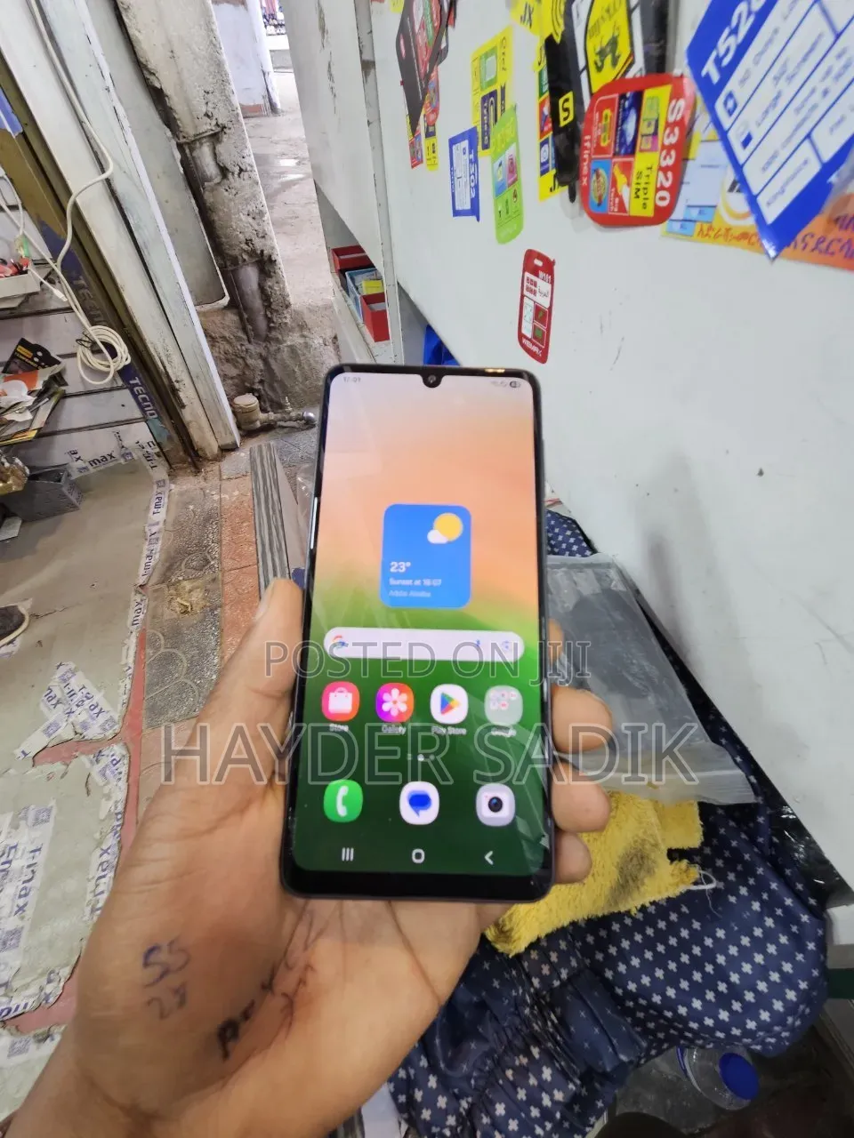 New Samsung Galaxy A33 5G 128 GB Black