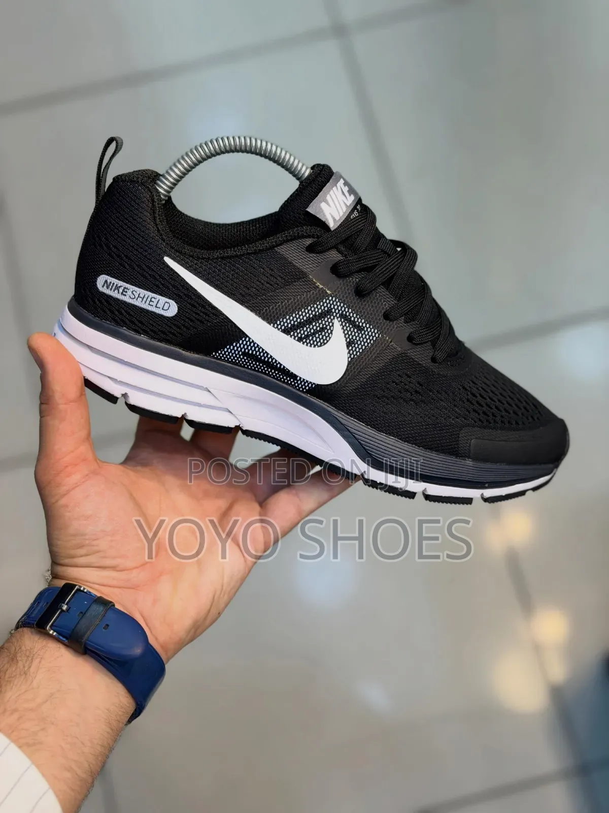Nike Shield Air Zoom / Pegasus Shield Black/White Running Sneaker