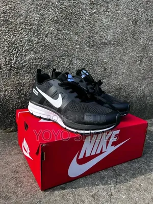Nike Shield Air Zoom / Pegasus Shield Black/White Running Sneaker