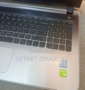New Laptop HP Pavilion 15 8GB Intel Core i5 HDD 1T
