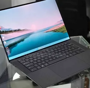 New Laptop Dell XPS 15 16GB Intel Core i7 SSD 512GB