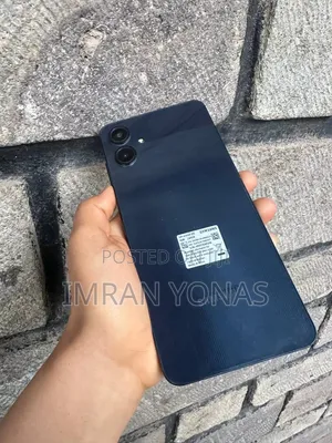 Samsung Galaxy A06 64 GB Black