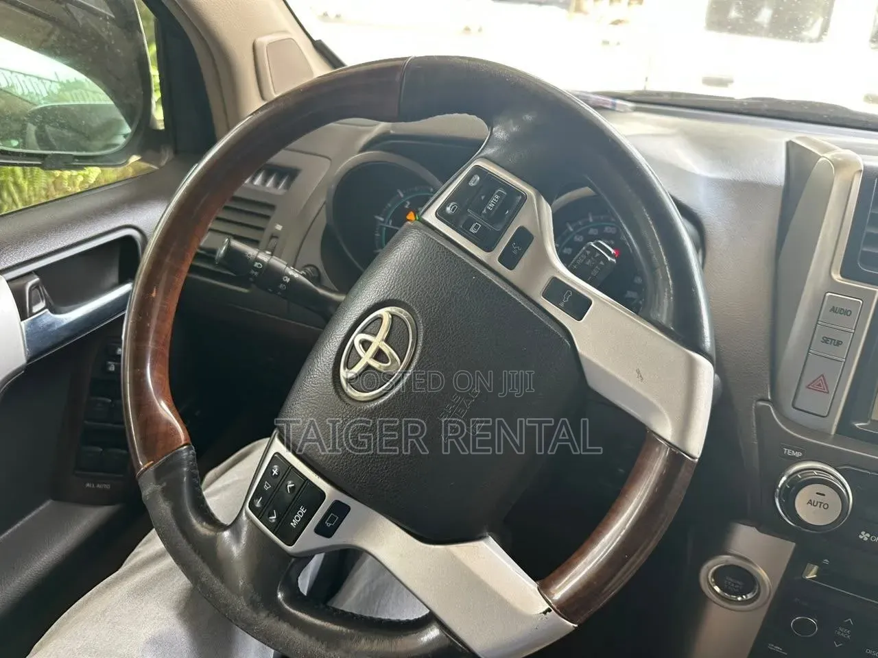 Toyota Prado Rent