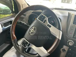 Toyota Prado Rent