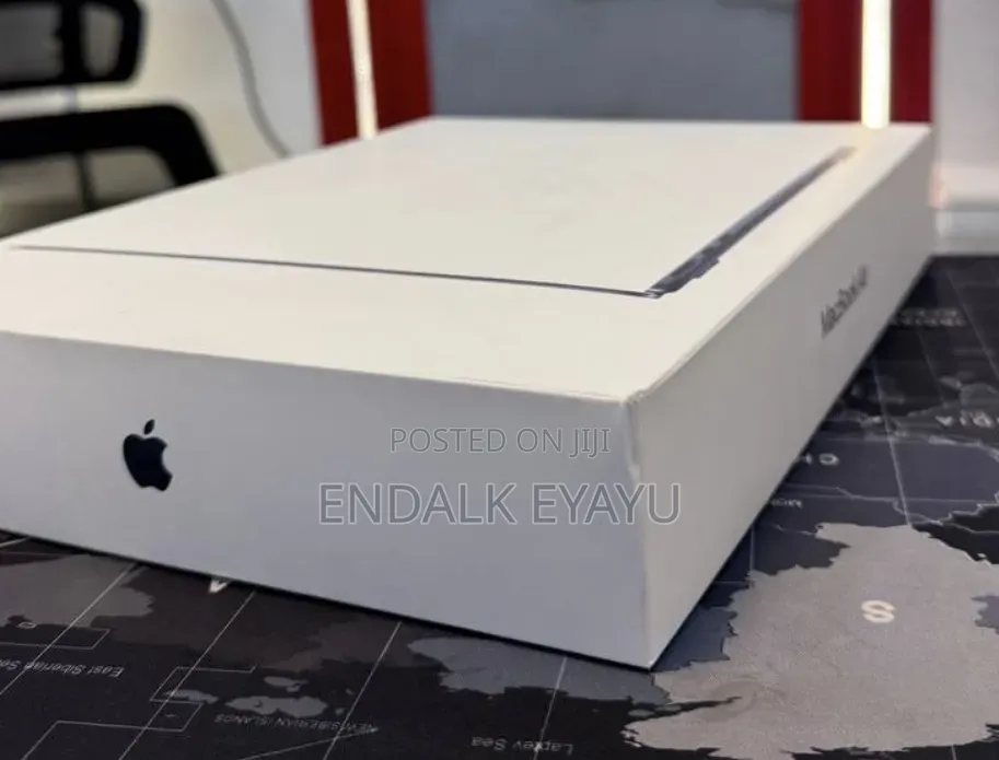 New Laptop Apple MacBook Air 2026 M5 16GB Apple M5 SSD 512GB