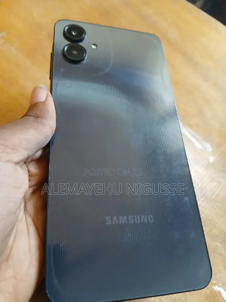 Samsung Galaxy A06 128 GB