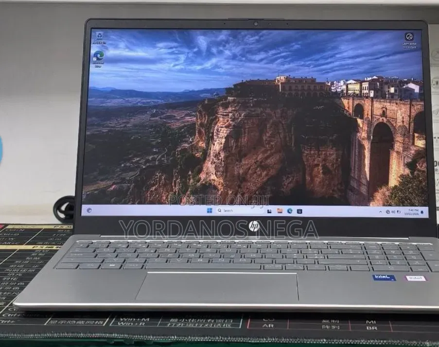 New Laptop HP Stream Notebook 16GB Intel Core i5 SSD 512GB