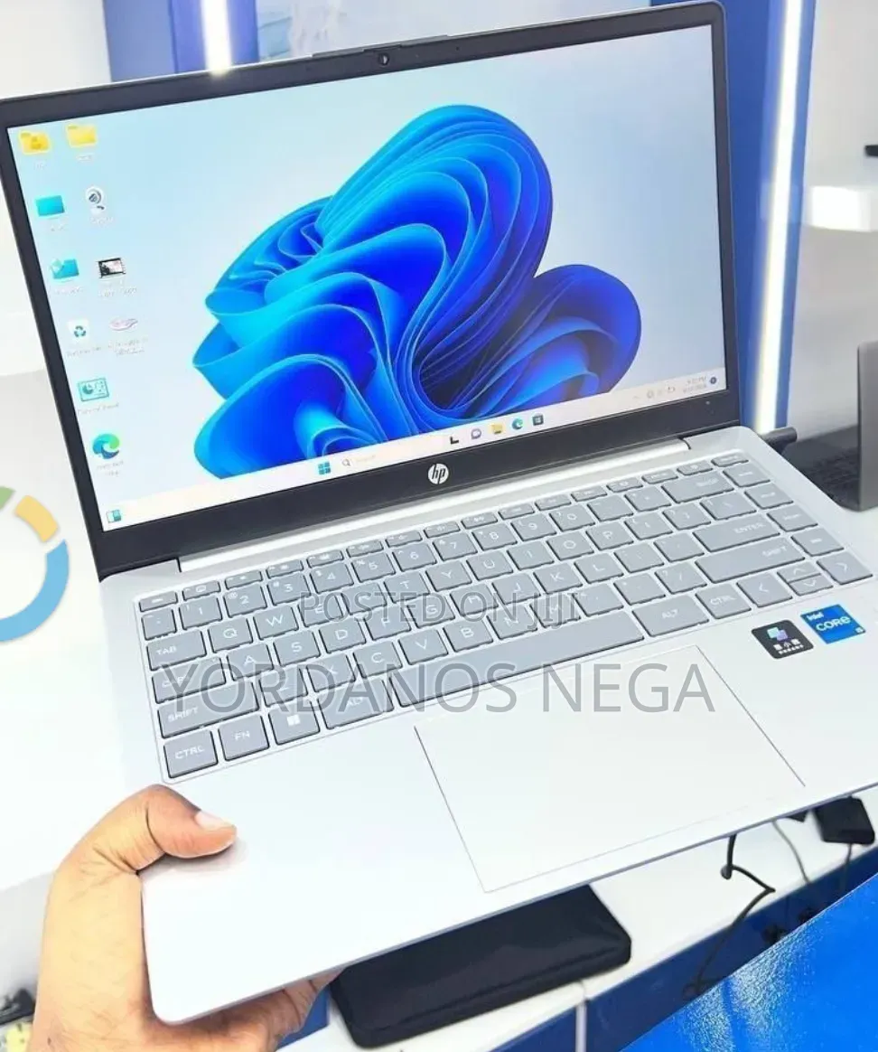New Laptop HP Stream Notebook 16GB Intel Core i5 SSD 1T