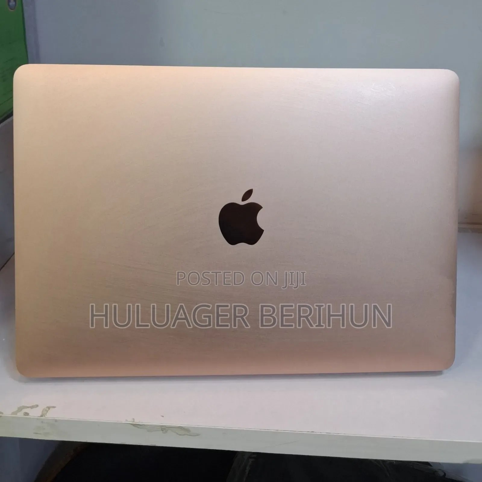 New Laptop Apple MacBook Air 2020 8GB Intel Core i5 SSD 256GB