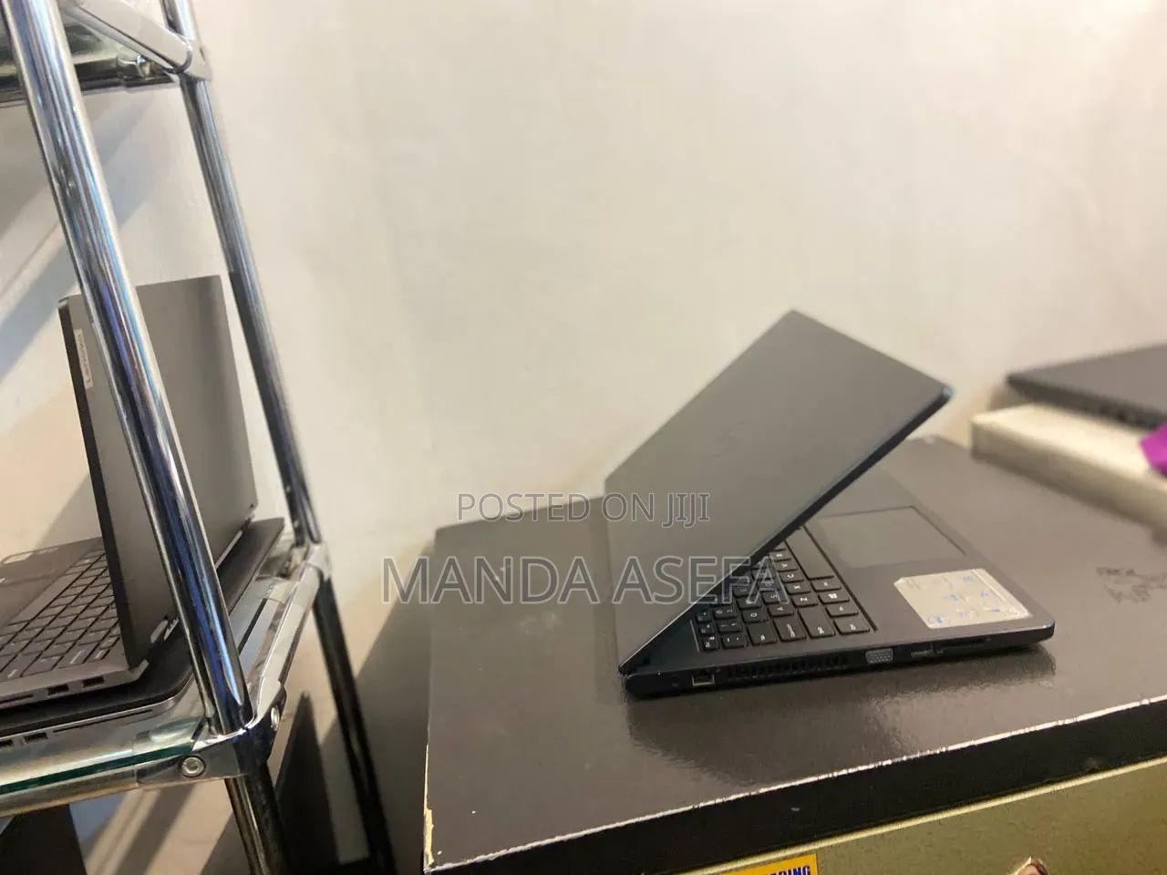 New Laptop Dell Inspiron 15 8GB Intel Core i5 HDD 500GB