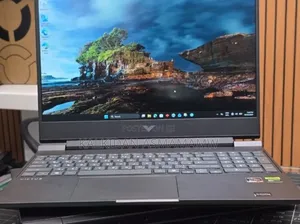 New Laptop HP Victus 15 16GB AMD Ryzen 7 SSD 512GB