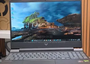 New Laptop HP Victus 15 16GB AMD Ryzen 7 SSD 512GB