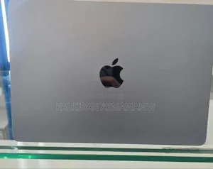 New Laptop Apple MacBook Air 2025 M4 16GB Apple M4 SSD 512GB