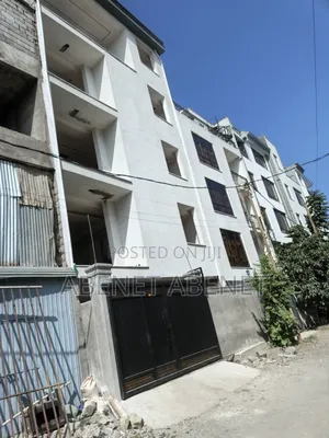 9bdrm House in Nifas Silk-Lafto for sale