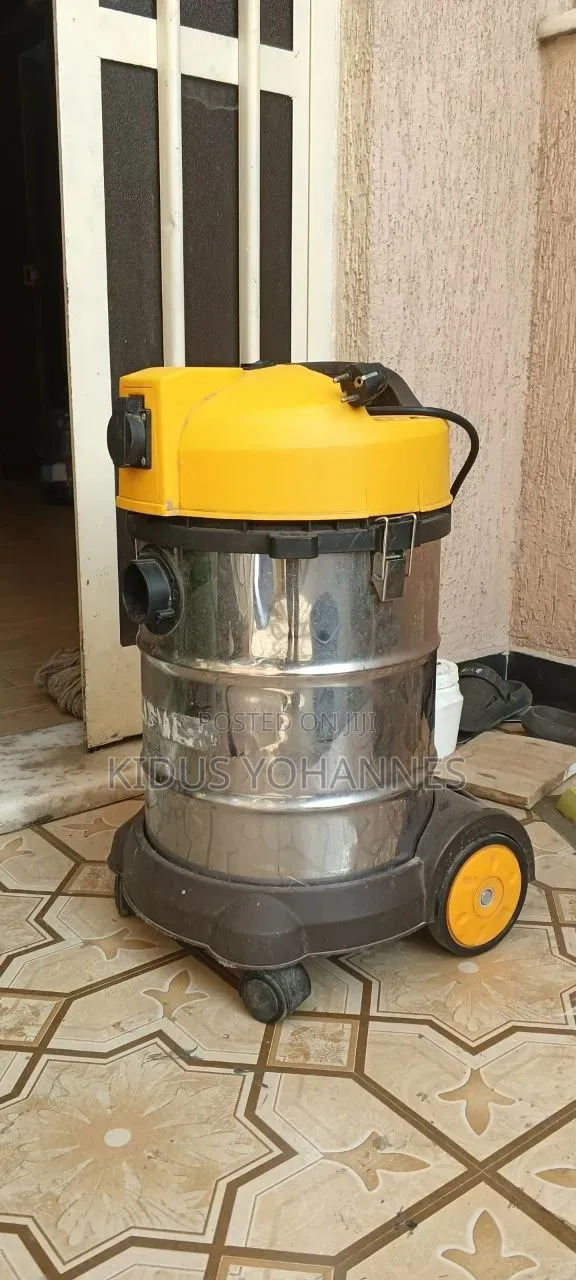 Vaccum Cleaner