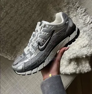 Nike P-6000