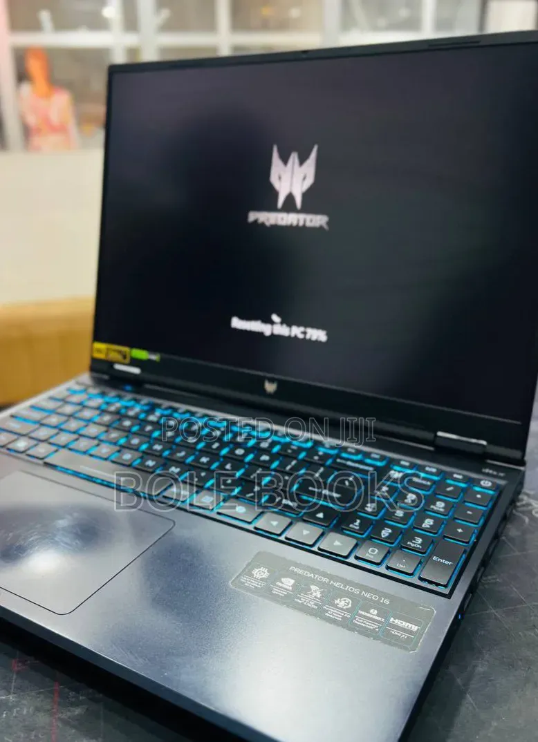 New Laptop Acer Predator Helios Neo 16 16GB Intel Core i9 SSD 1T